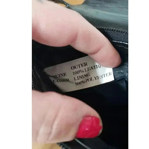 Ashwood genuine leather black‎ crossbody bag with adjustable strap small - Picture 7 of 7